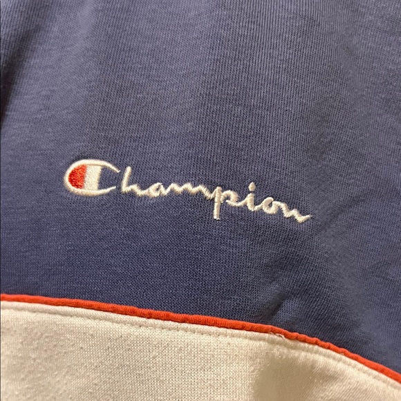 Champion Women’s Large 1/4 Zip Pullover | Navy & Cream Colorblock - Picture 3 of 7